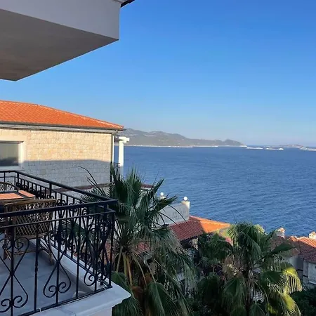 Apartment Muhtesem Meis Adasi Manzarali Dubleks